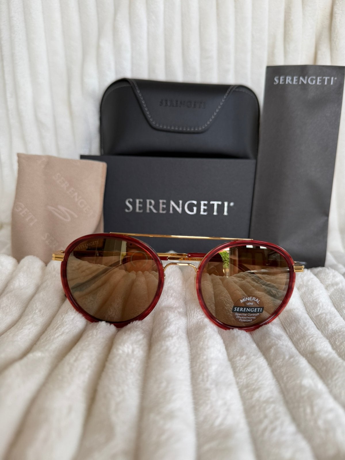 Serengeti Geary SS526004 garantie en btw-factuur, Zonnebril, Verzenden, Nieuw, Nvt