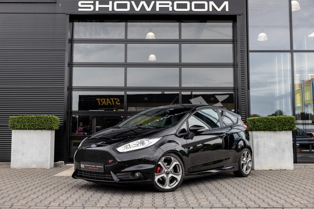 Ford Fiesta 1.6 ST-1, 182pk, Facelift, Style-Pakket, Keyless, Voorwielaandrijving, 1596 cc, 1063 kg, Gebruikt