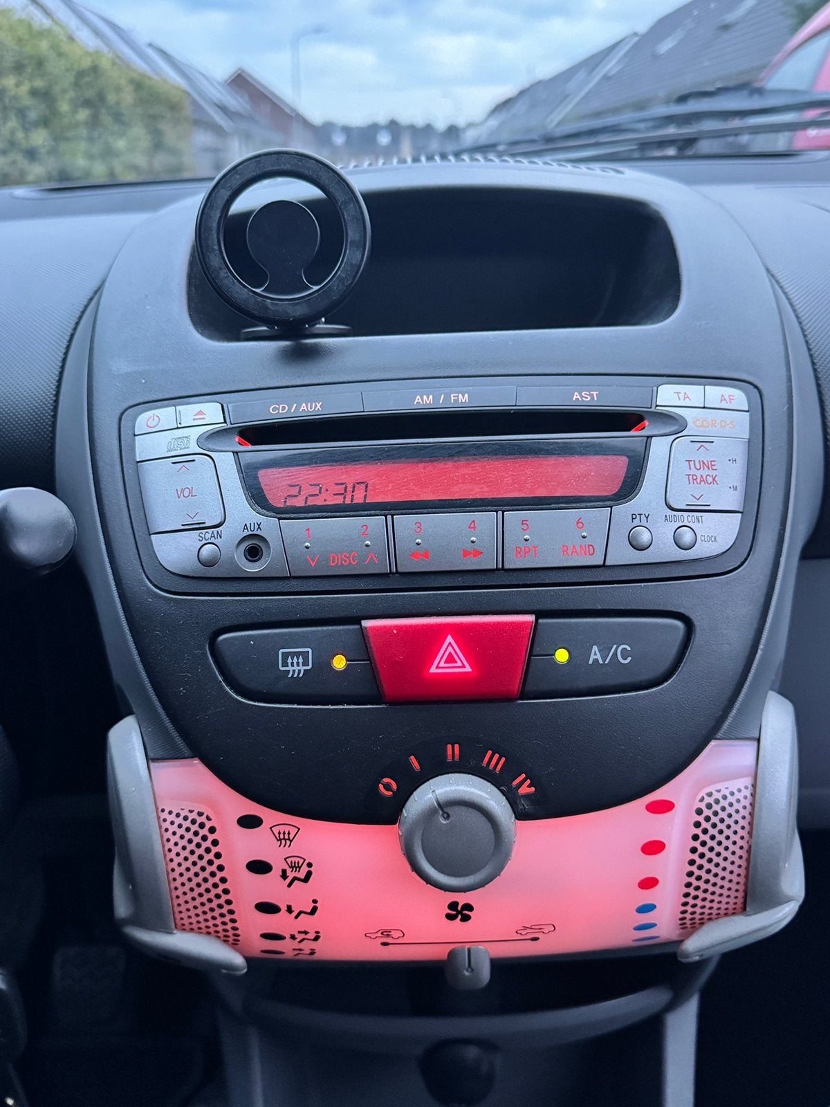 Peugeot 107 1.0 |2011| AİRCO | E-RAMEN | 5 -DEURS |ORJ NAP |, Voorwielaandrijving, 4 stoelen, Origineel Nederlands, Handgeschakeld