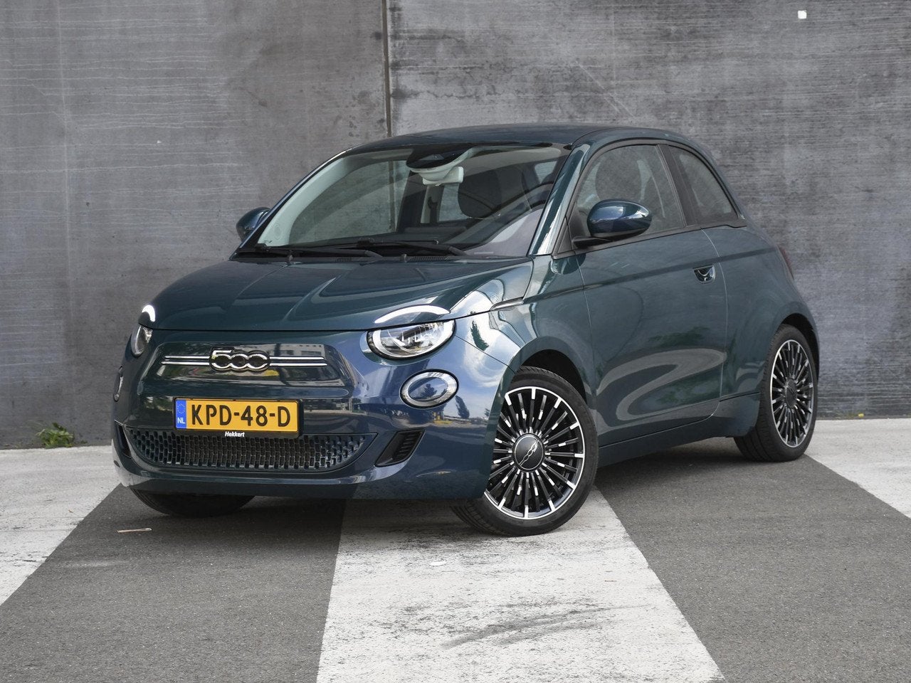 Fiat 500E Icon 42 kWh 118pk Automaat CRUISE.C | CAMERA | 17', Auto's, Fiat, Automaat, Gebruikt, 118 pk, 4 stoelen