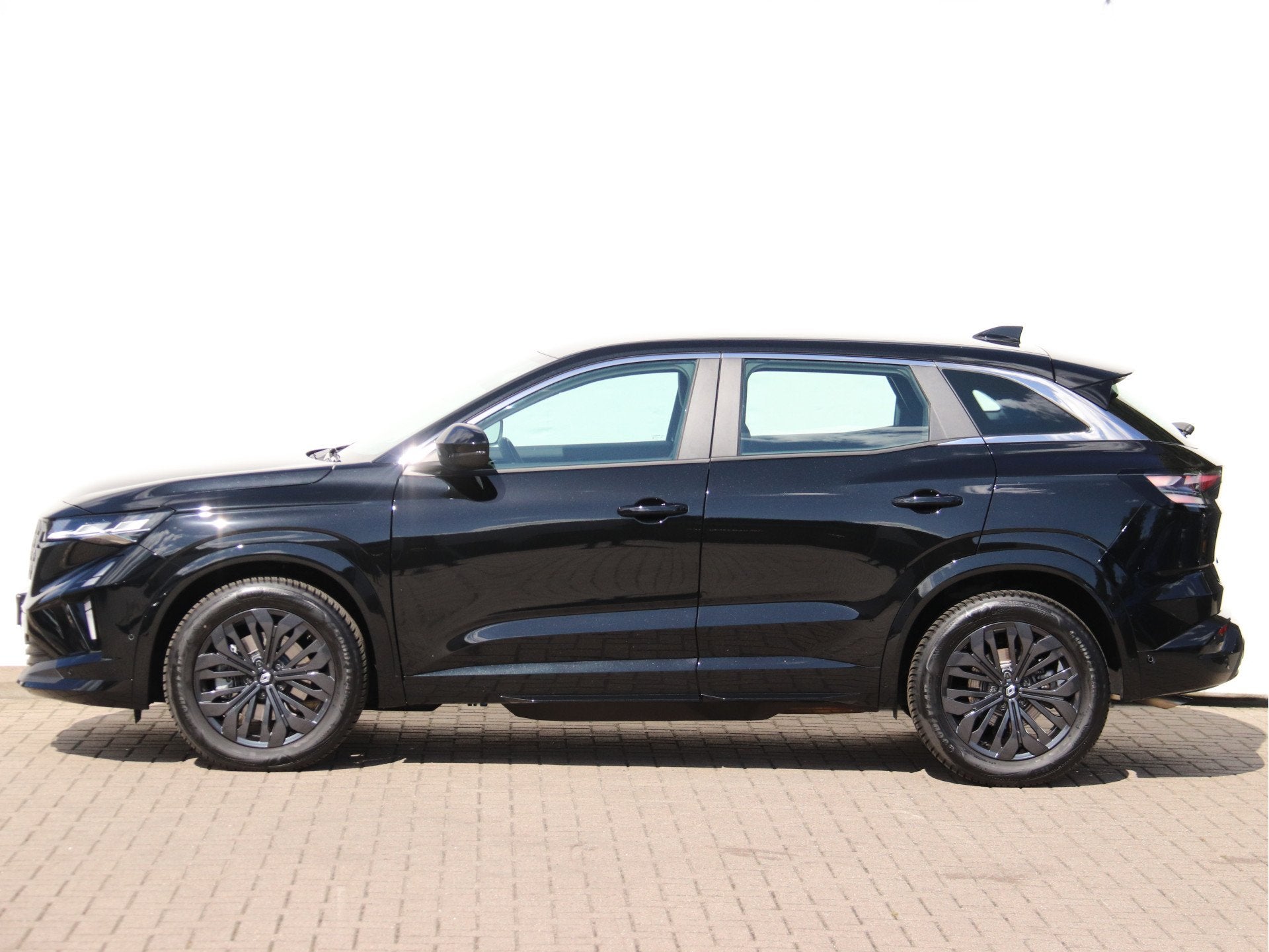 Renault Austral 1.2 E-Tech full hybrid 200 evolution NIEUW M, Auto's, Dealer onderhouden, Stof, Gebruikt, 1199 cc