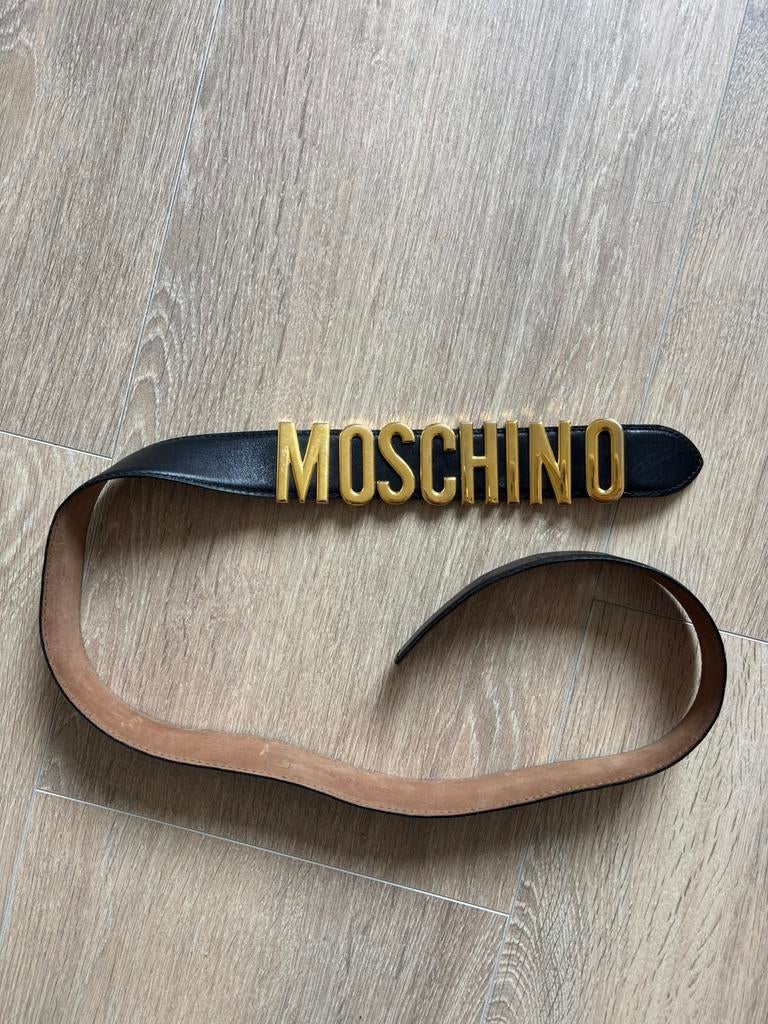 Moschino riem, Minder dan 95 cm, Ophalen of Verzenden, Zo goed als nieuw, Echt leder