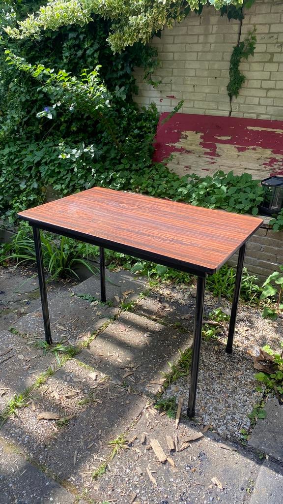 70s formica eettafel met hout-look, Ophalen, Zo goed als nieuw, Rechthoekig