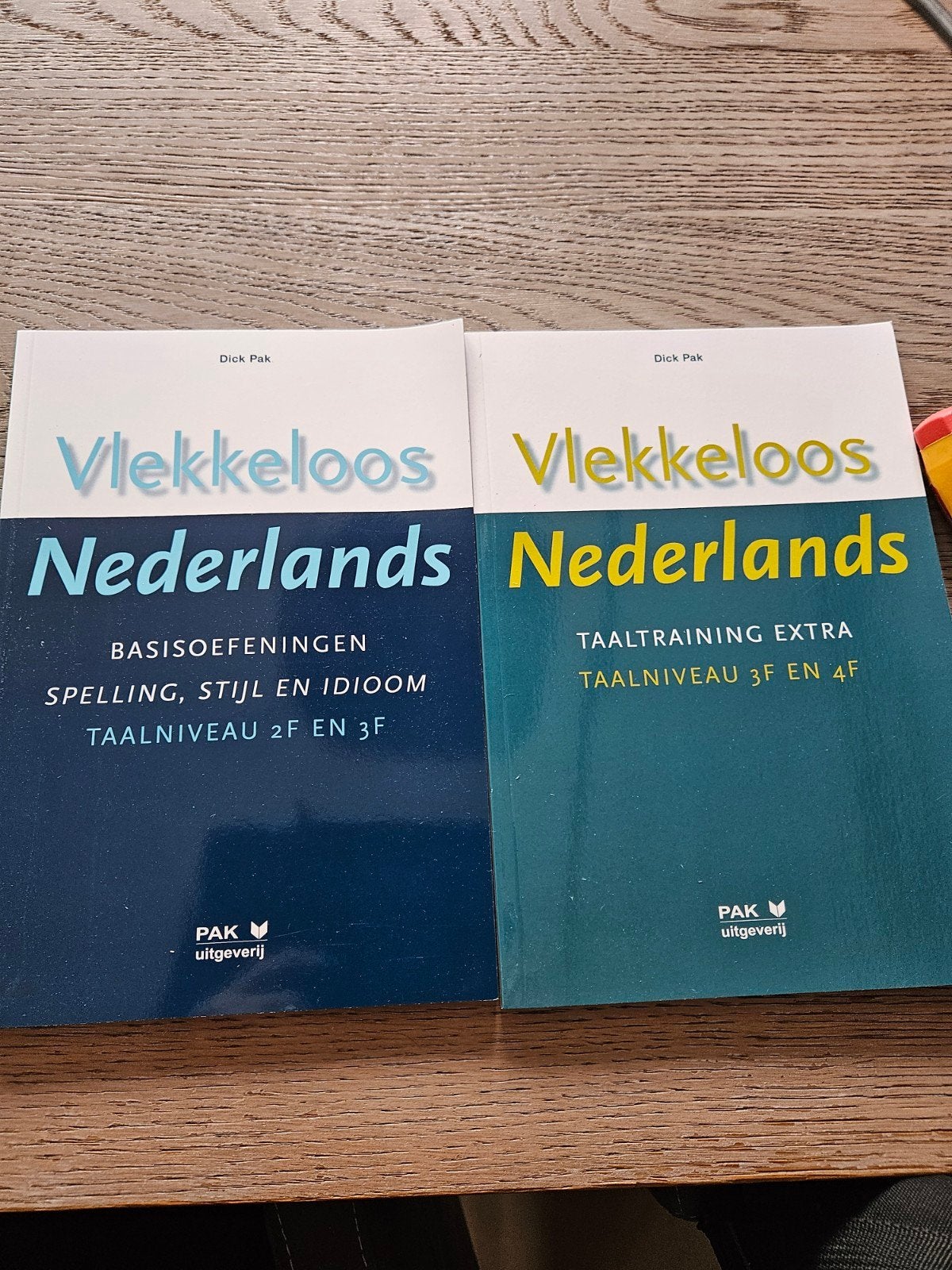 Vlekkeloos Nederlands: Basisoefeningen & Taaltraining Extra, Ophalen of Verzenden, Zo goed als nieuw, MBO, Alpha