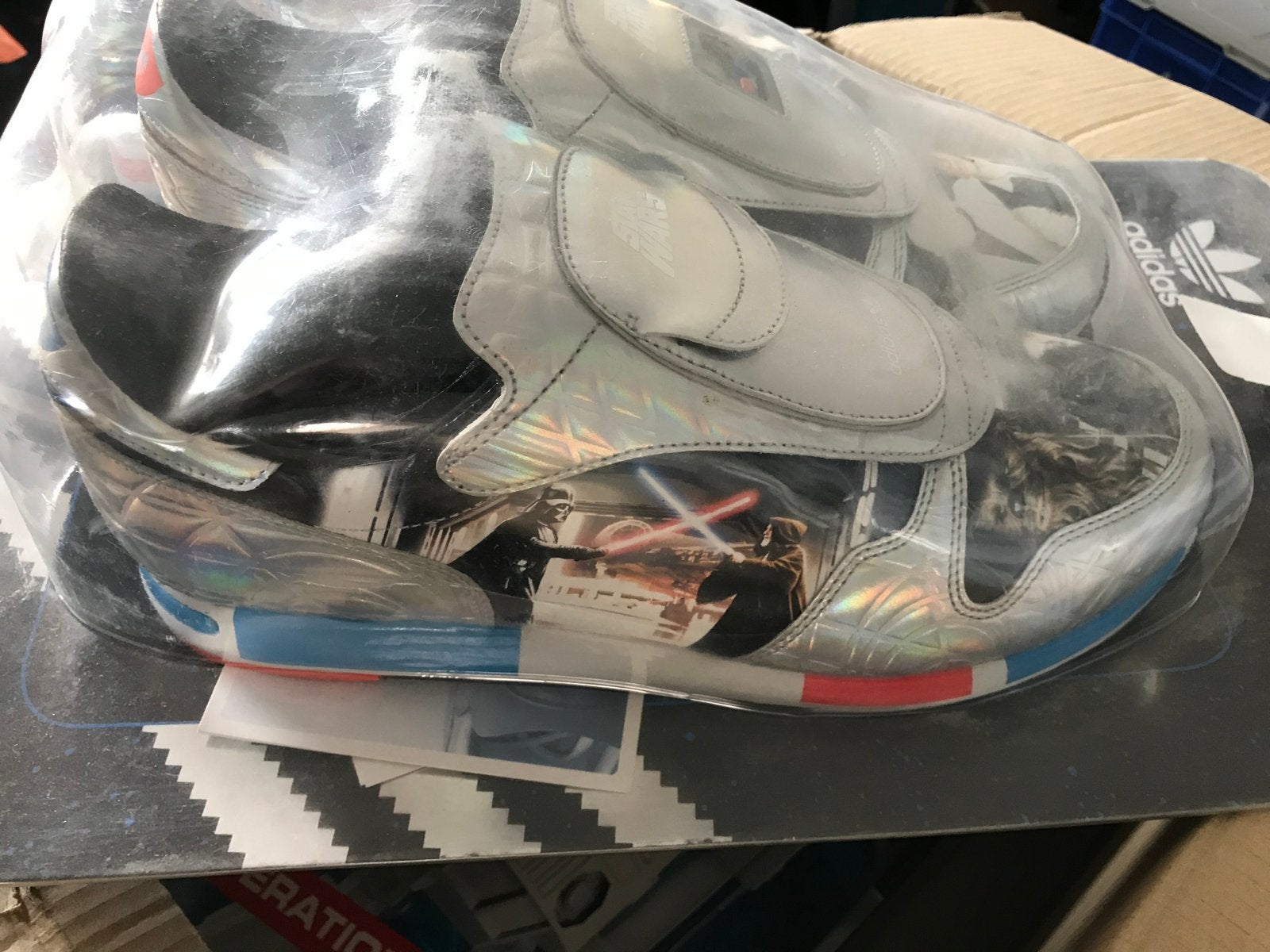 Adidas Star Wars Micropacer - USA 10 - Nieuw in Verpakking, Overige kleuren, Nieuw, Ophalen of Verzenden, Sneakers of Gympen