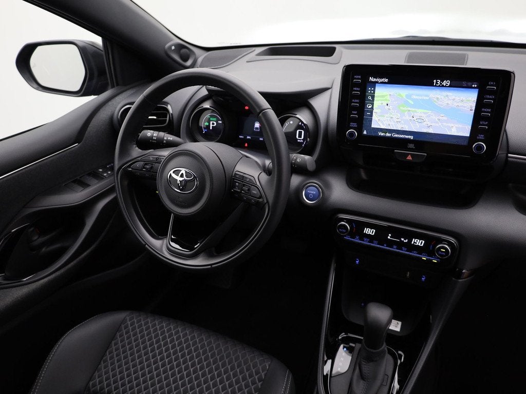 Toyota Yaris 1.5 Hybrid Executive | JBL | Keyless | Head Up, Auto's, Toyota, 12 maanden, 450 kg, Gebruikt, Blauw