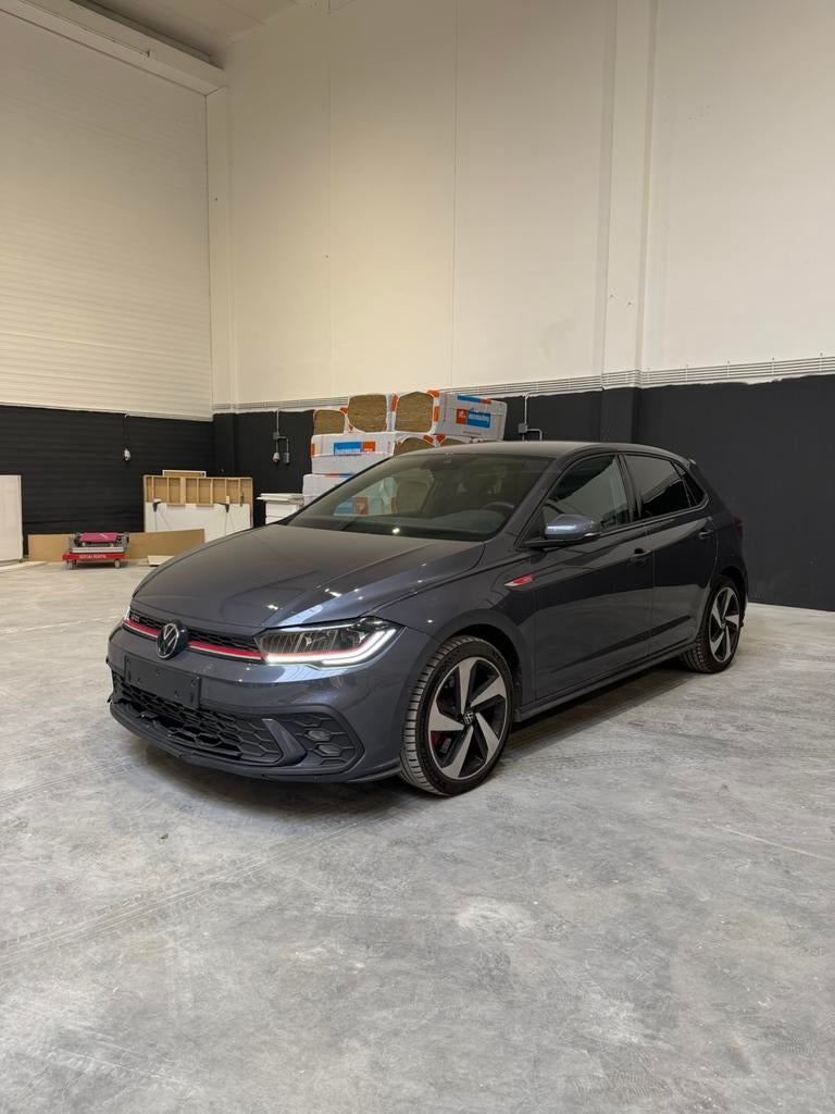 Polo GTI 2.0 TSI DSG 2024 – 207PK –17.425 km–Scherp geprijsd, Auto diversen, Schadeauto's, Volkswagen, Zilver of Grijs, Benzine