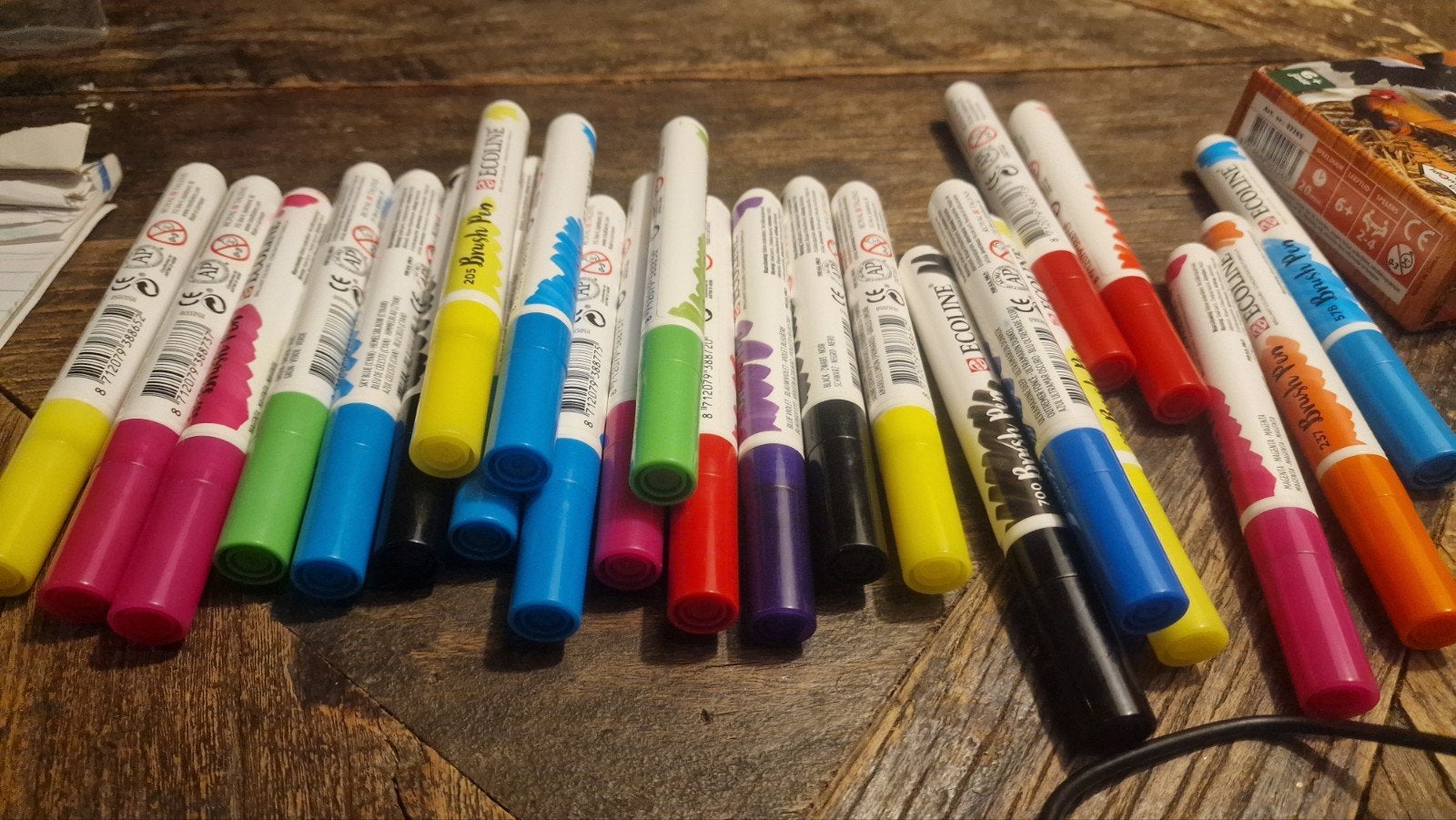 Grote set Ecoline Brush Pens - Diverse kleuren, Hobby en Vrije tijd, Tekenen, Ophalen of Verzenden, Potlood of Stift