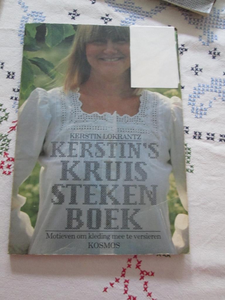 Kerstin's kruissteken boek Kerstin Lokrantz Kosmos uitgave, Ophalen of Verzenden, Zo goed als nieuw, Patroon