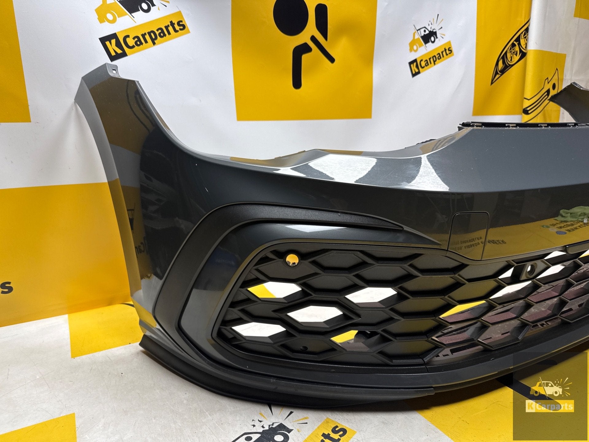 VW Golf 8 VIII GTI GTD GTE R-line Voorbumper LC7Q 5H0807221G, Gebruikt, Volkswagen AG, Bumper, Berliner Ring 2
38440  Wolfsburg, DE