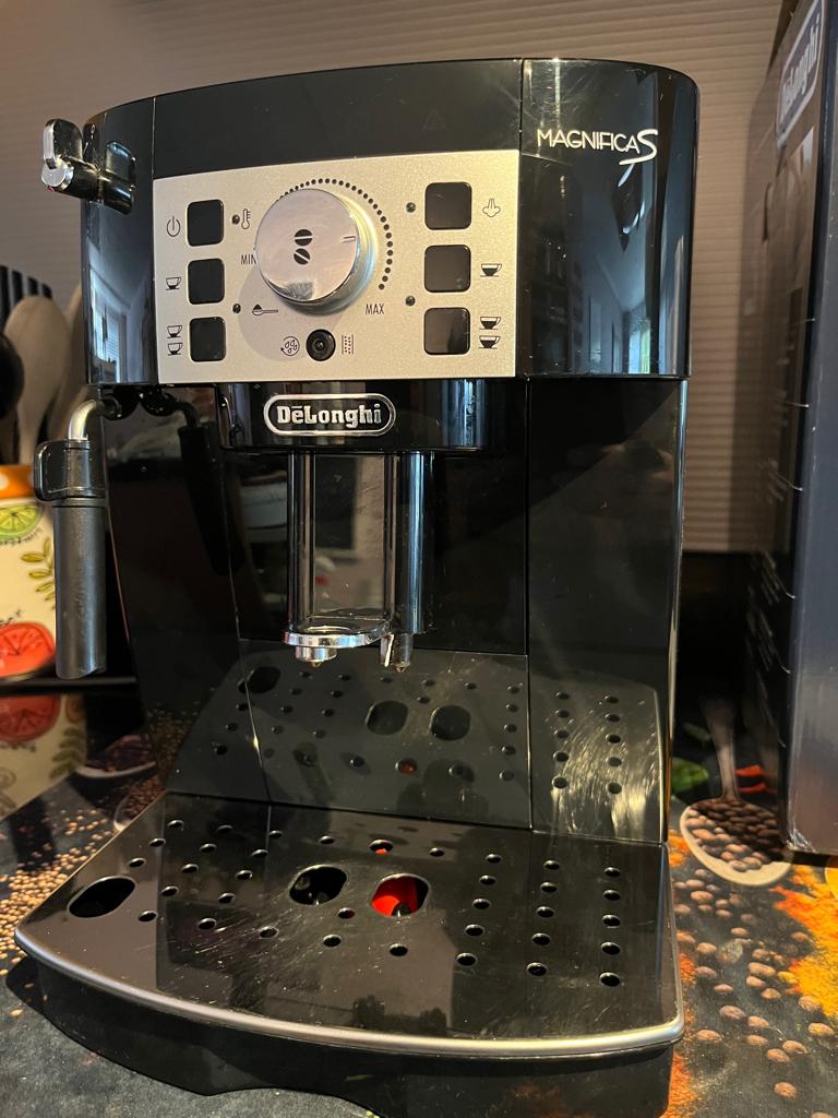 De'Longhi MagnificaS Koffie/Espresso, Ophalen, Gebruikt, Koffiemachine, Koffiebonen