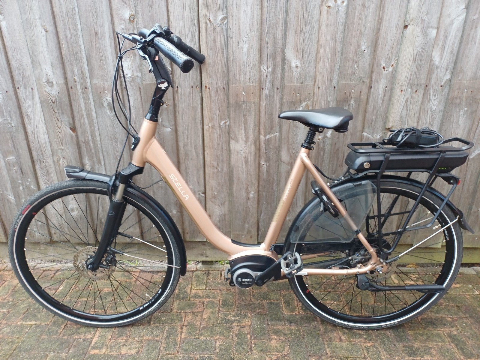 2x e-bike stella en victoria, 55 tot 59 cm, Ophalen of Verzenden, Zo goed als nieuw, Overige merken