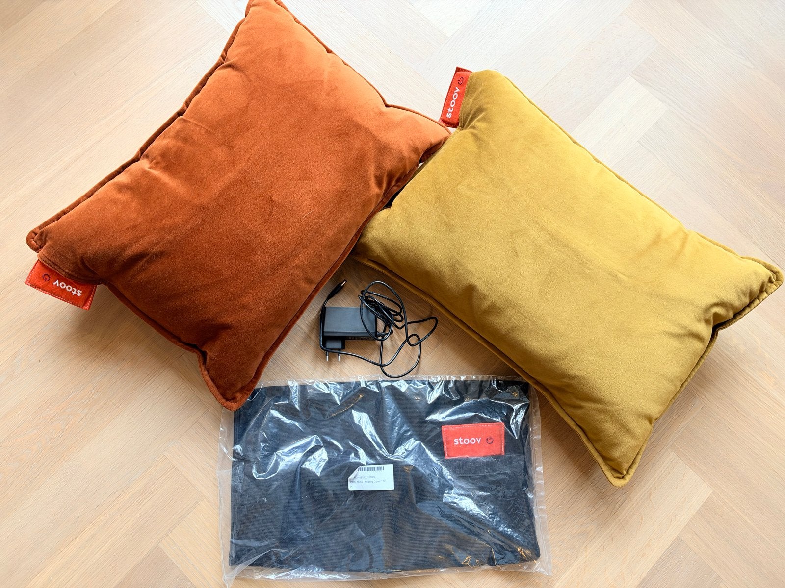 2 Stoov warmtekussens 45x60cm  (oranje/okergeel), Ophalen, Overige merken, Gebruikt, Meerkleurig
