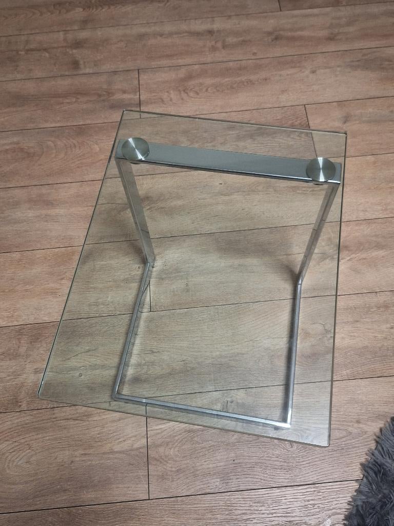 Glazen bijzettafels, twee stuks, Minder dan 55 cm, Rechthoekig, Ophalen, 45 tot 60 cm