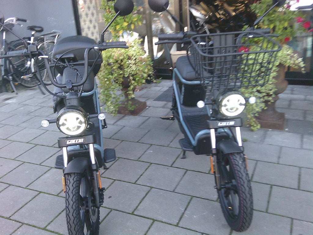 Nieuwe elektrische scooters - Goccia gev 1000 model 25-45 km, Elektrisch, Nieuw, Ophalen of Verzenden, Wierda scoots and bikes