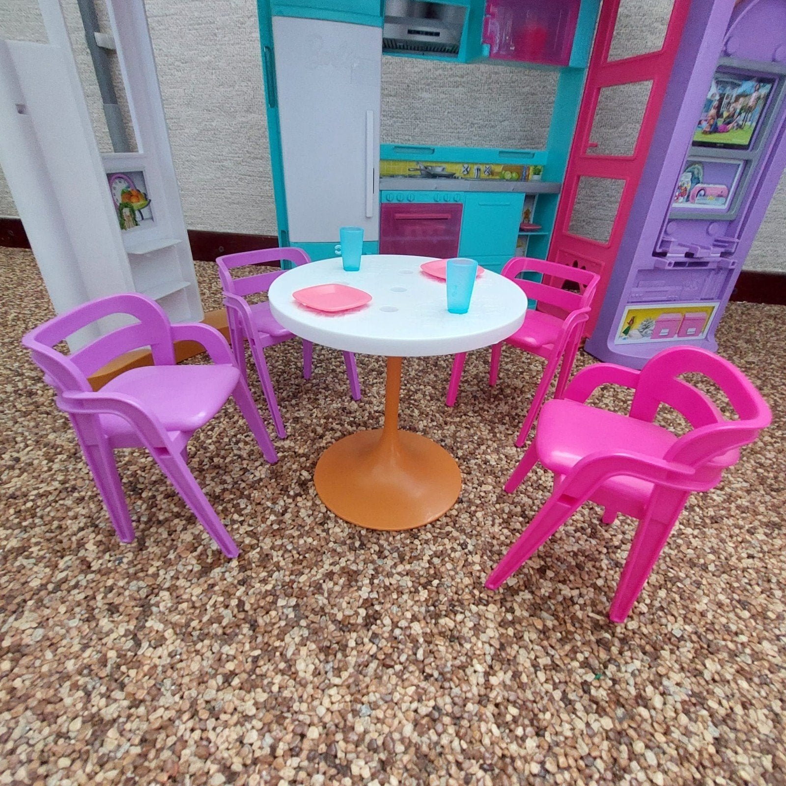 Foto 3 van Barbie vacation house - Compleet en in uitstekende staat!
