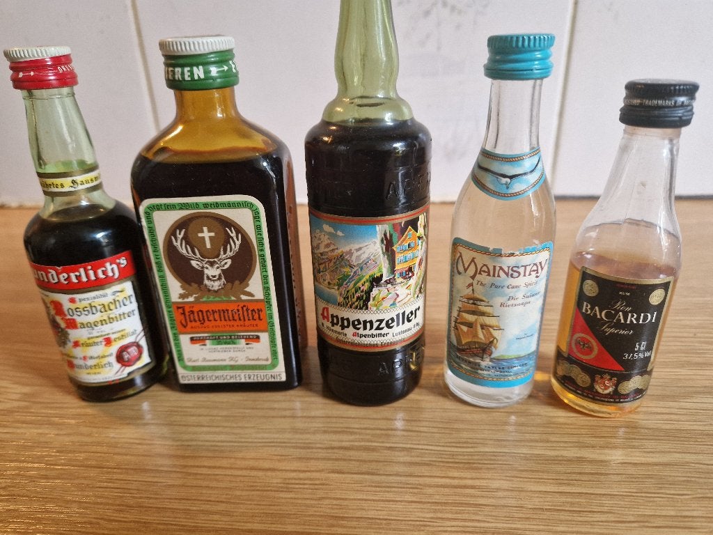 partij  miniatuur flesjes, Ophalen of Verzenden, Gebruikt, Overige typen