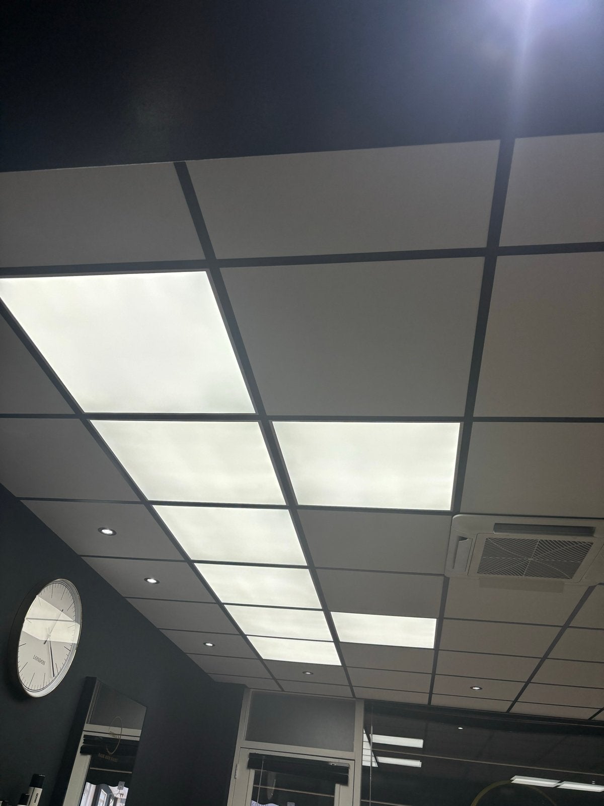 12x Velvalux Lumis LED Panelen 60x60cm 36W 6000K, Ophalen, Zo goed als nieuw, Metaal