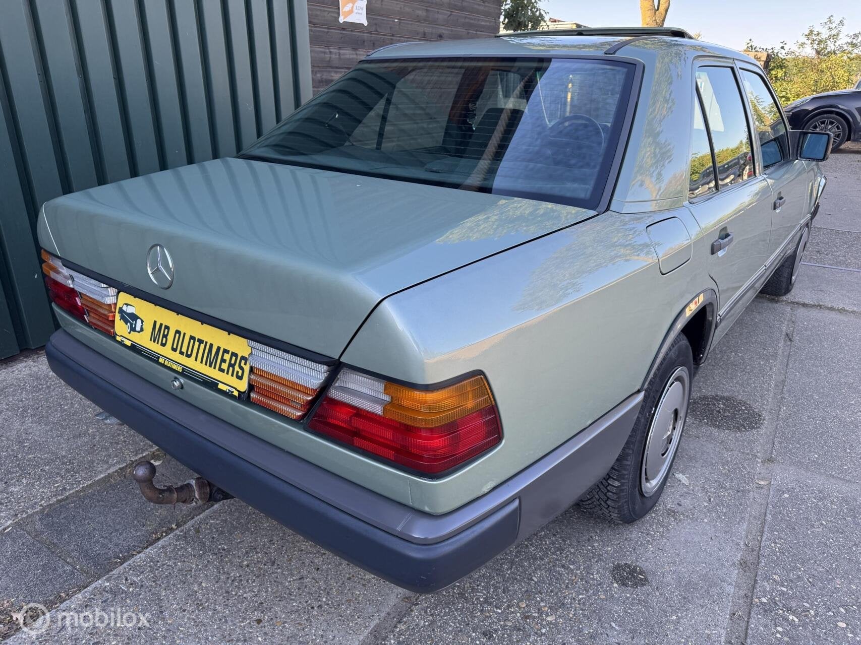 Mercedes-Benz W124 250 D Automaat ABS Schuifdak, foto 4