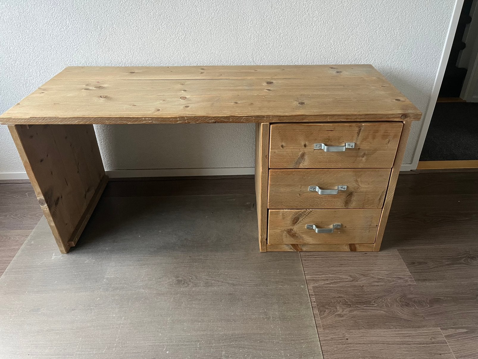 Kinderbureau van steigerhout, Huis en Inrichting, Ophalen, Zo goed als nieuw