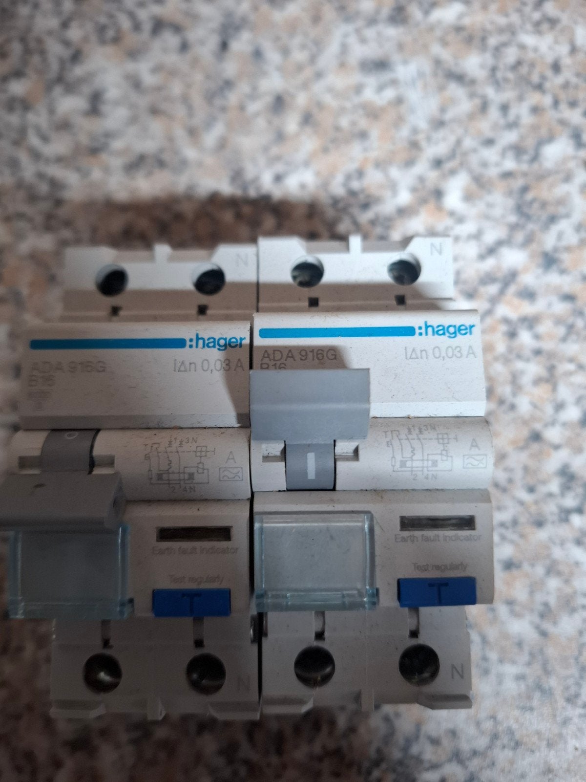 Hager ADA916G Aardlekautomaat 1P+N 16A 30mA, Ophalen of Verzenden, Gebruikt, Hager, Aardlekautomaat