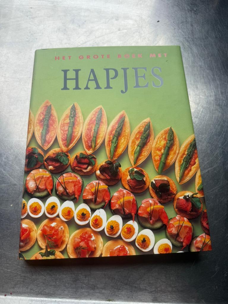 Het Grote Boek met Hapjes - Recepten voor elke gelegenheid, Ophalen, Gelezen, Overige gebieden, Tapas, Hapjes en Dim Sum
