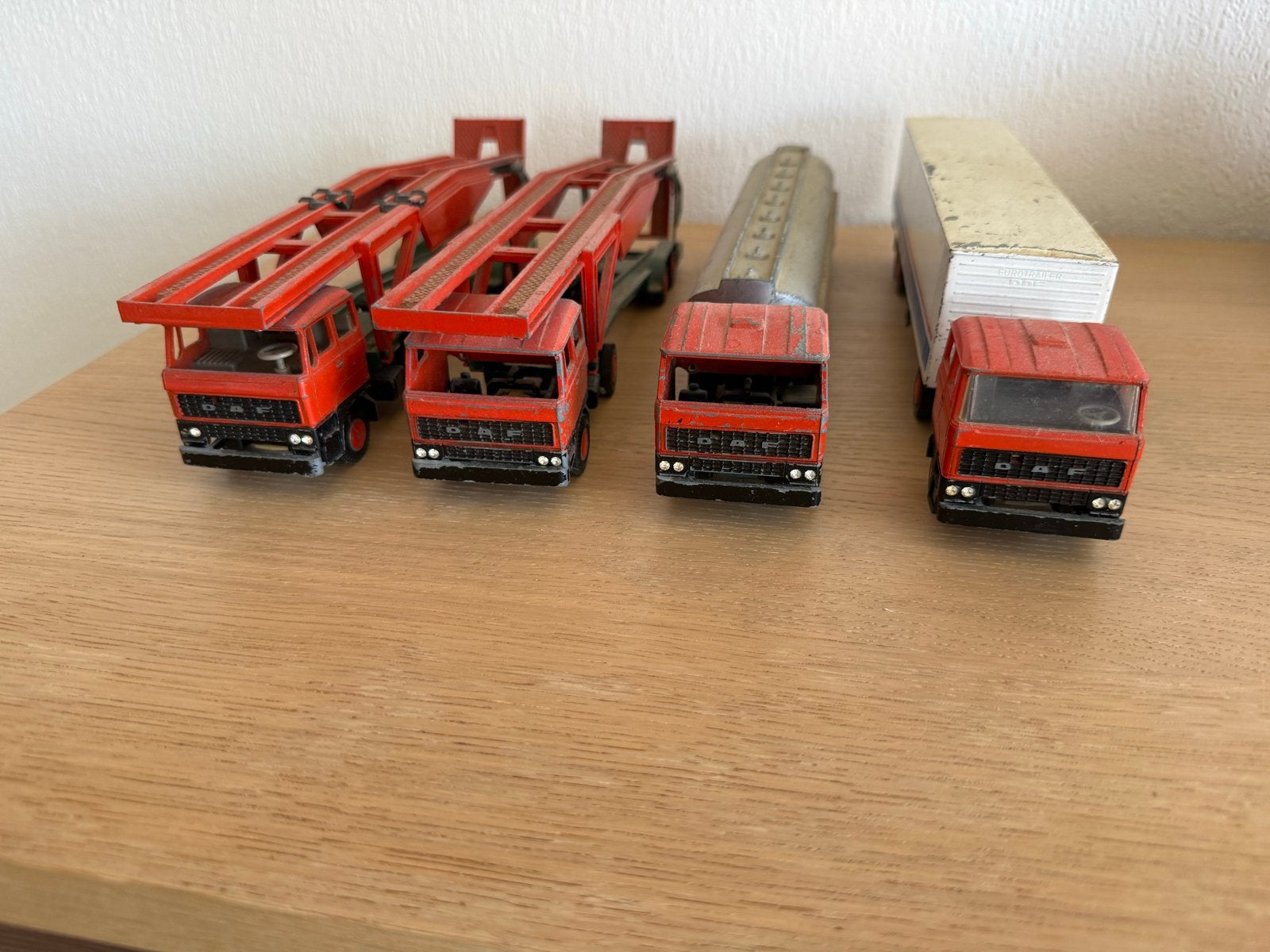 DAF vrachtwagens modelauto's - set van 4, Ophalen, Gebruikt