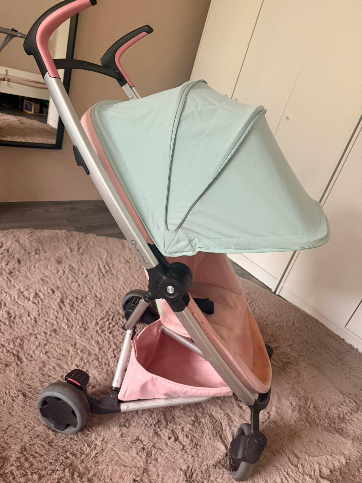 Quinny zapp flex plus guinny zaap lux reiswieg, Ophalen, Zo goed als nieuw