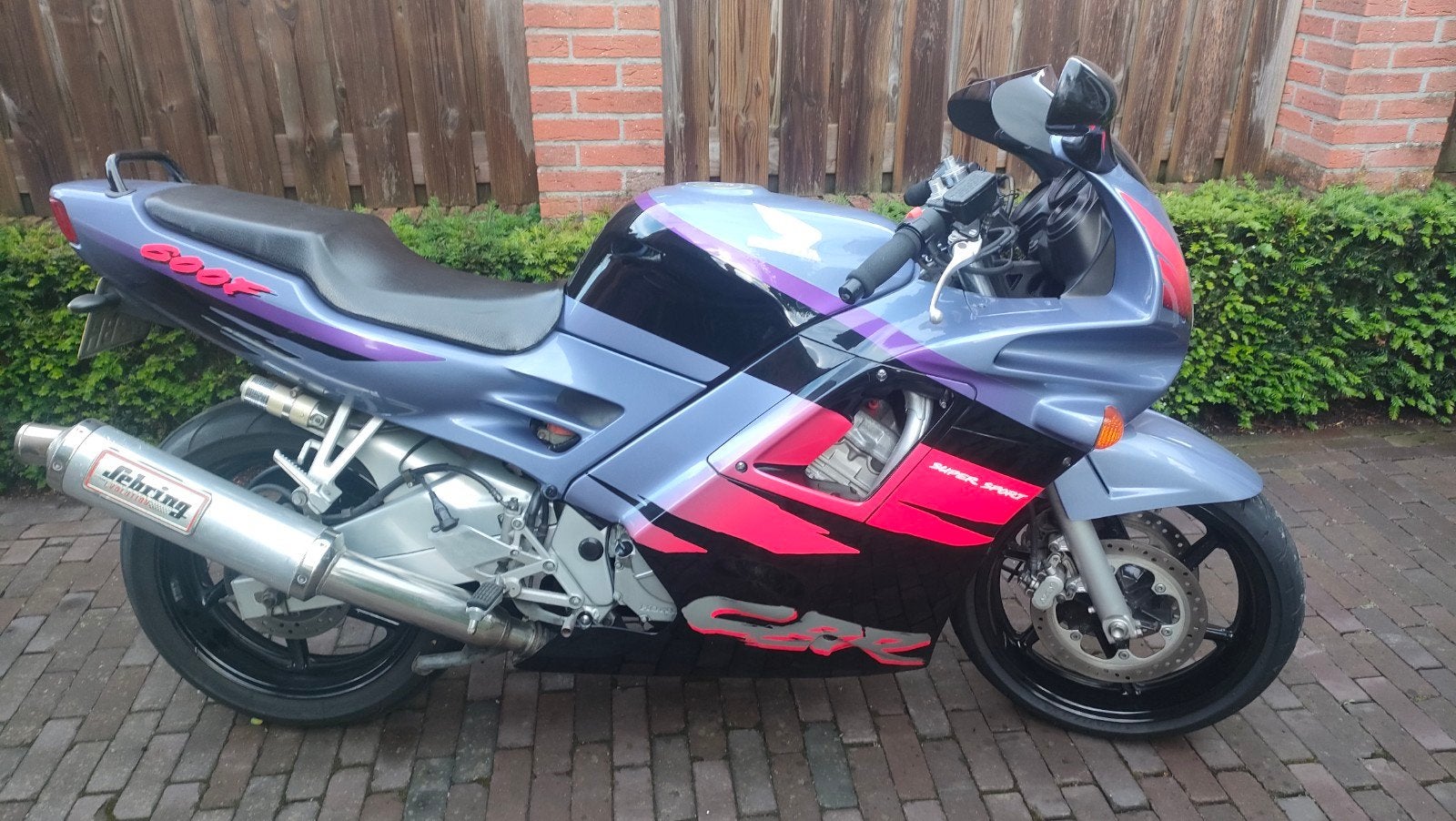 Zeer nette Honda cbr 600 F
