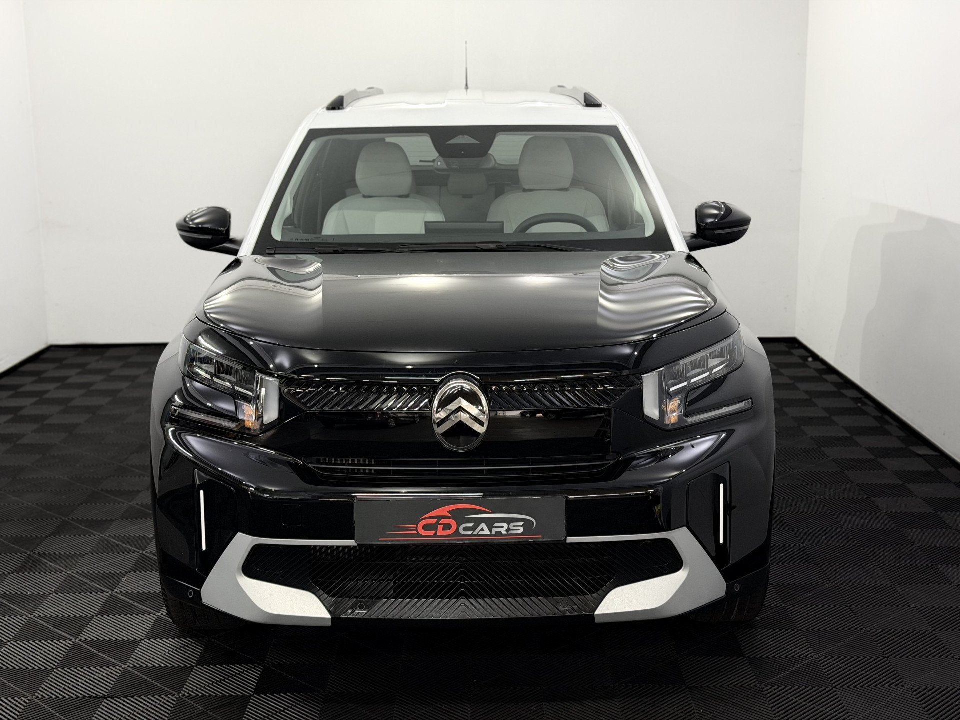 Citroën C3 Aircross 1.2 Hybrid 145pk Max Camera, Navi, Appl, 1199 cc, Leder en Stof, Zwart, Bedrijf