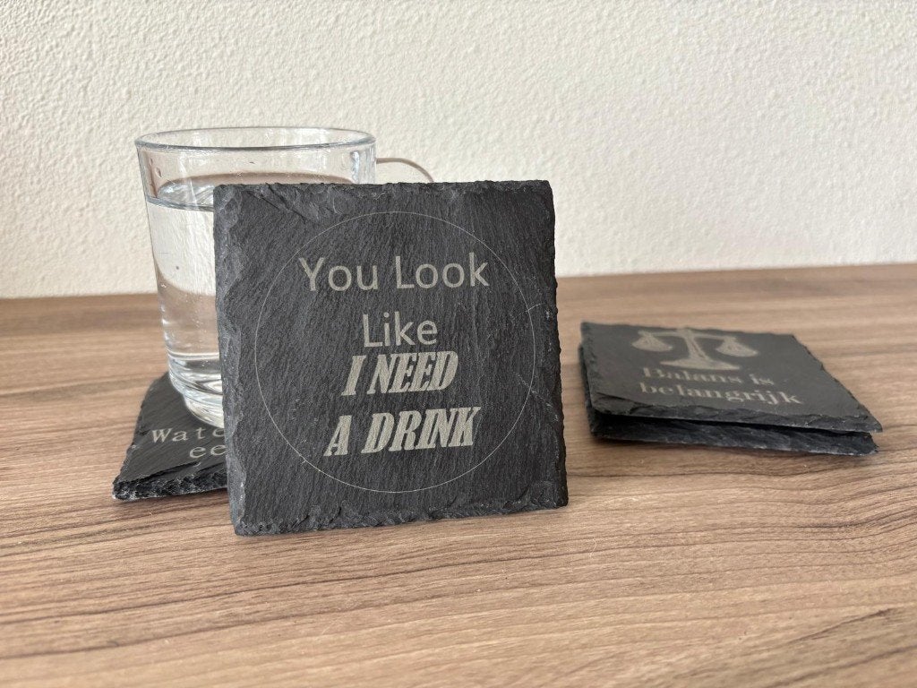 Leisteen Onderzetters met gravure - gepersonaliseerd, Ophalen of Verzenden, Nieuw, Glas of Kopje