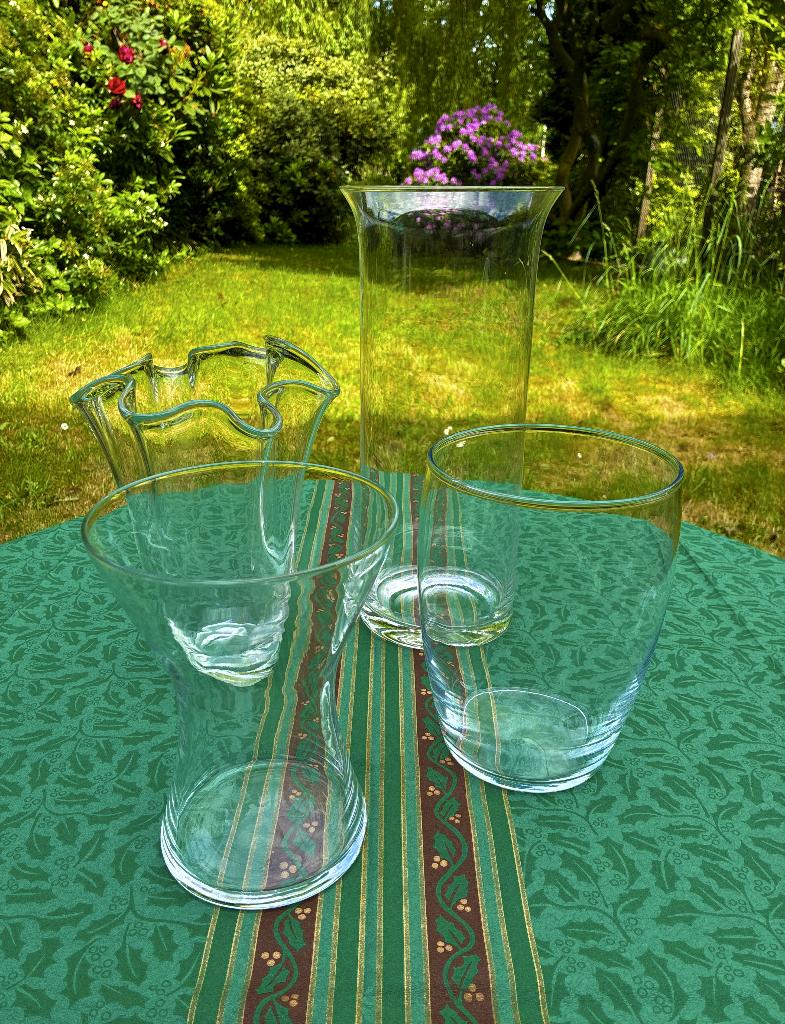4 Vazen set / Bloemen vazen, Overige kleuren, Ophalen of Verzenden, Minder dan 50 cm, Glas