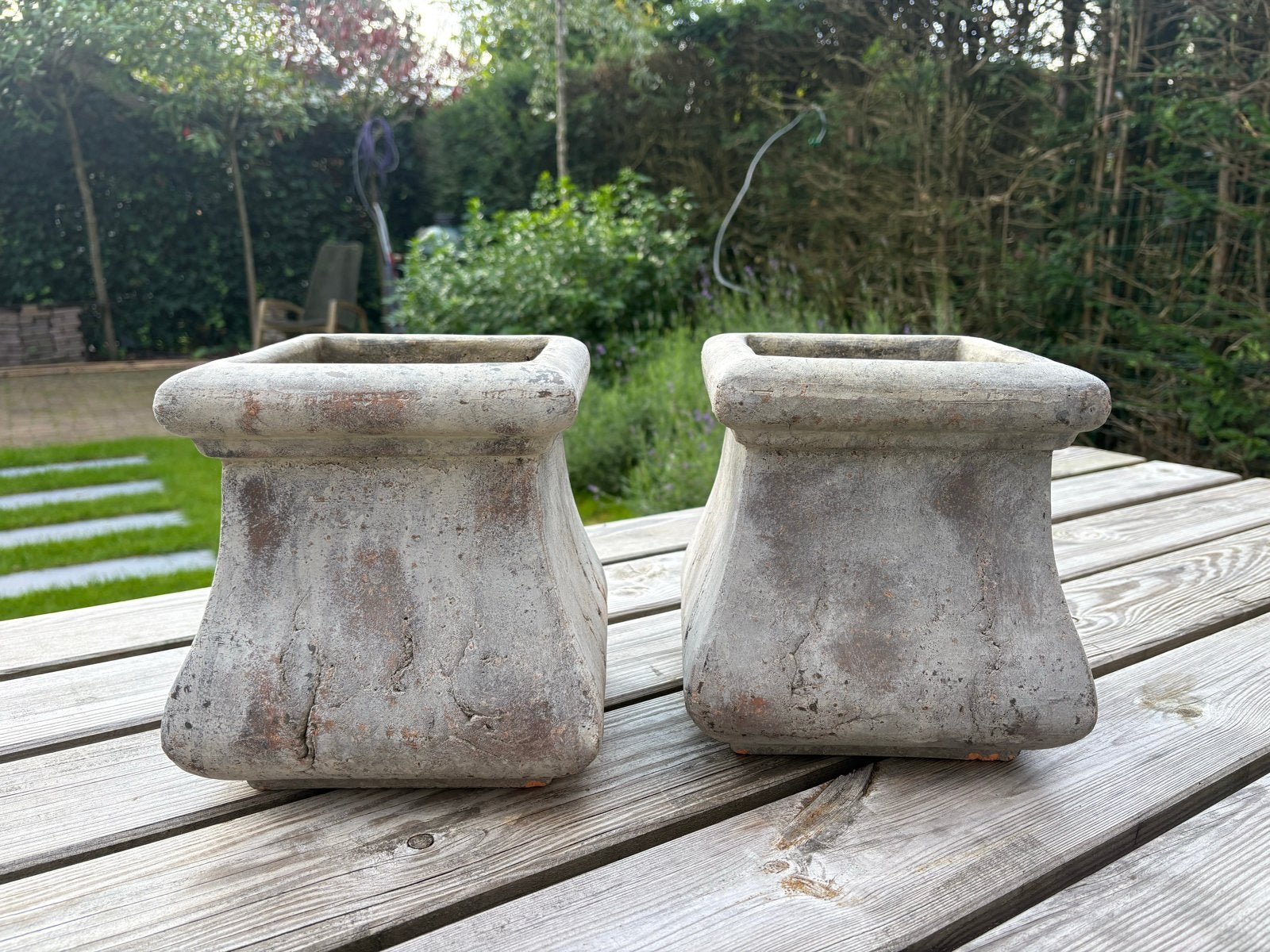 Set van 2 rustieke vierkante bloempotten, Tuin en Terras, Ophalen, Gebruikt, Balkon, Vierkant