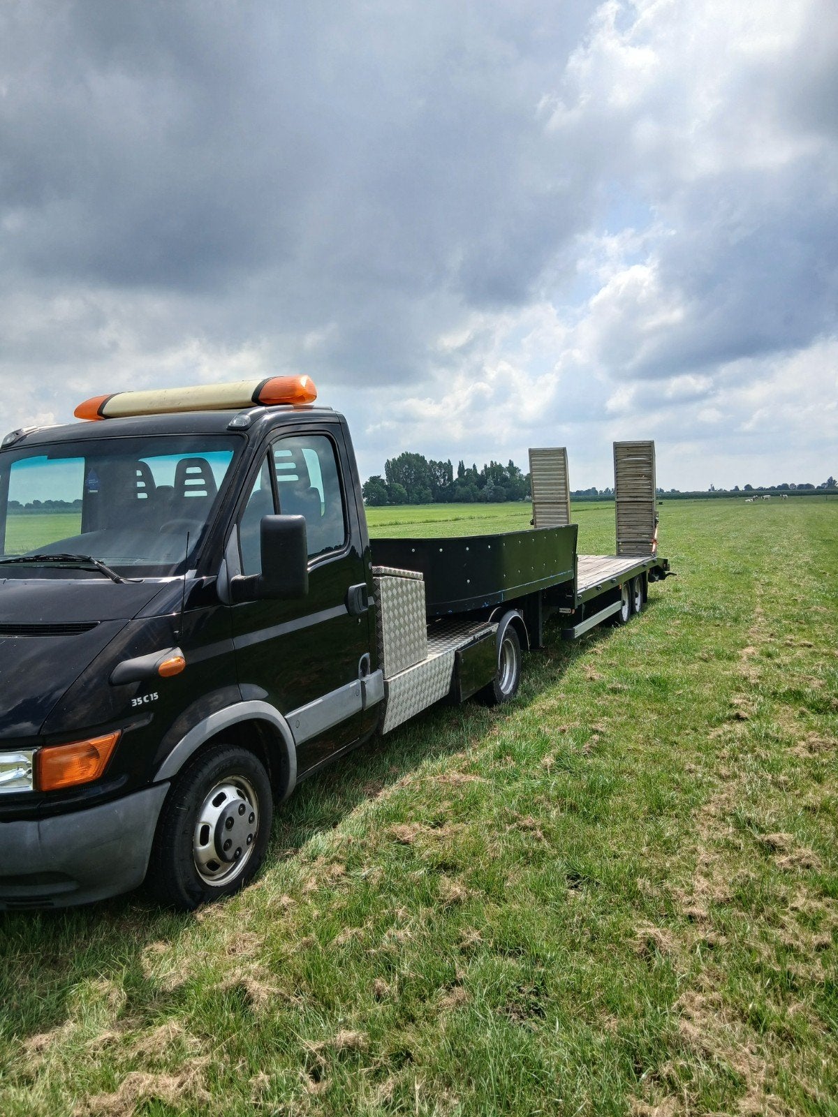 Iveco Daily en noyens dieplader be combinatie, Auto's, Bestelauto's, 145 pk, Achterwielaandrijving, 4 cilinders, Iveco