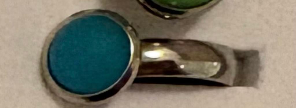 Ring ixxxi zilver blauw steen turquoise rond mast 18, Blauw, Ophalen of Verzenden, Zo goed als nieuw, Dame