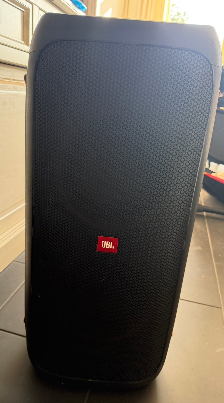 Jbl partybox 310, Audio, Tv en Foto, Luidsprekers, JBL, Ophalen of Verzenden, Zo goed als nieuw, 120 watt of meer