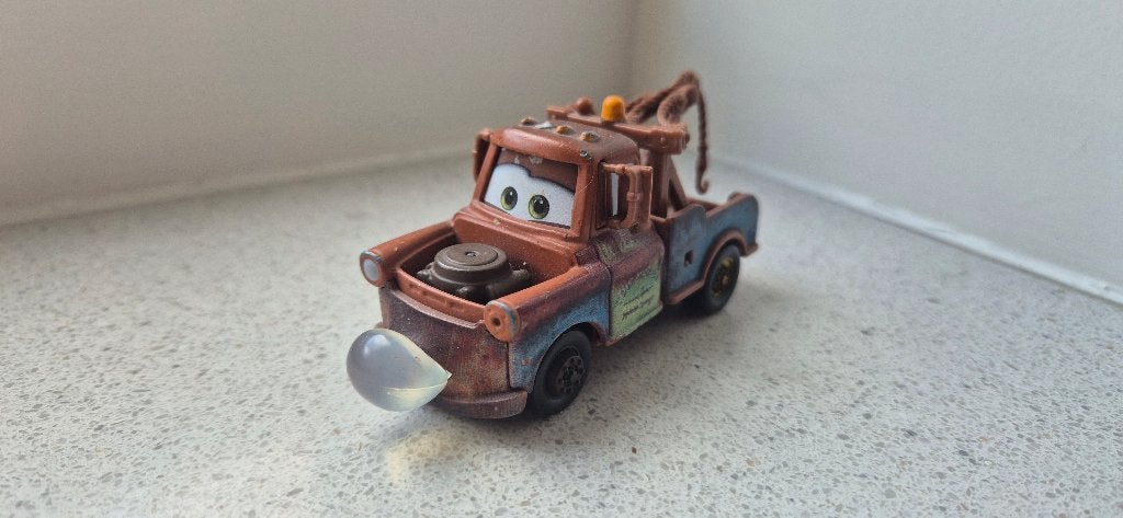 Disney Pixar Cars Blowing Bubbles Mater, Ophalen of Verzenden, Gebruikt