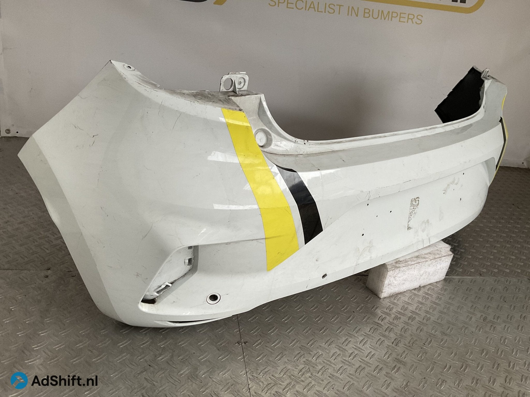Bumper Renault Clio 5 22-25 Facelift 850237047R Achterbumper, Bumper