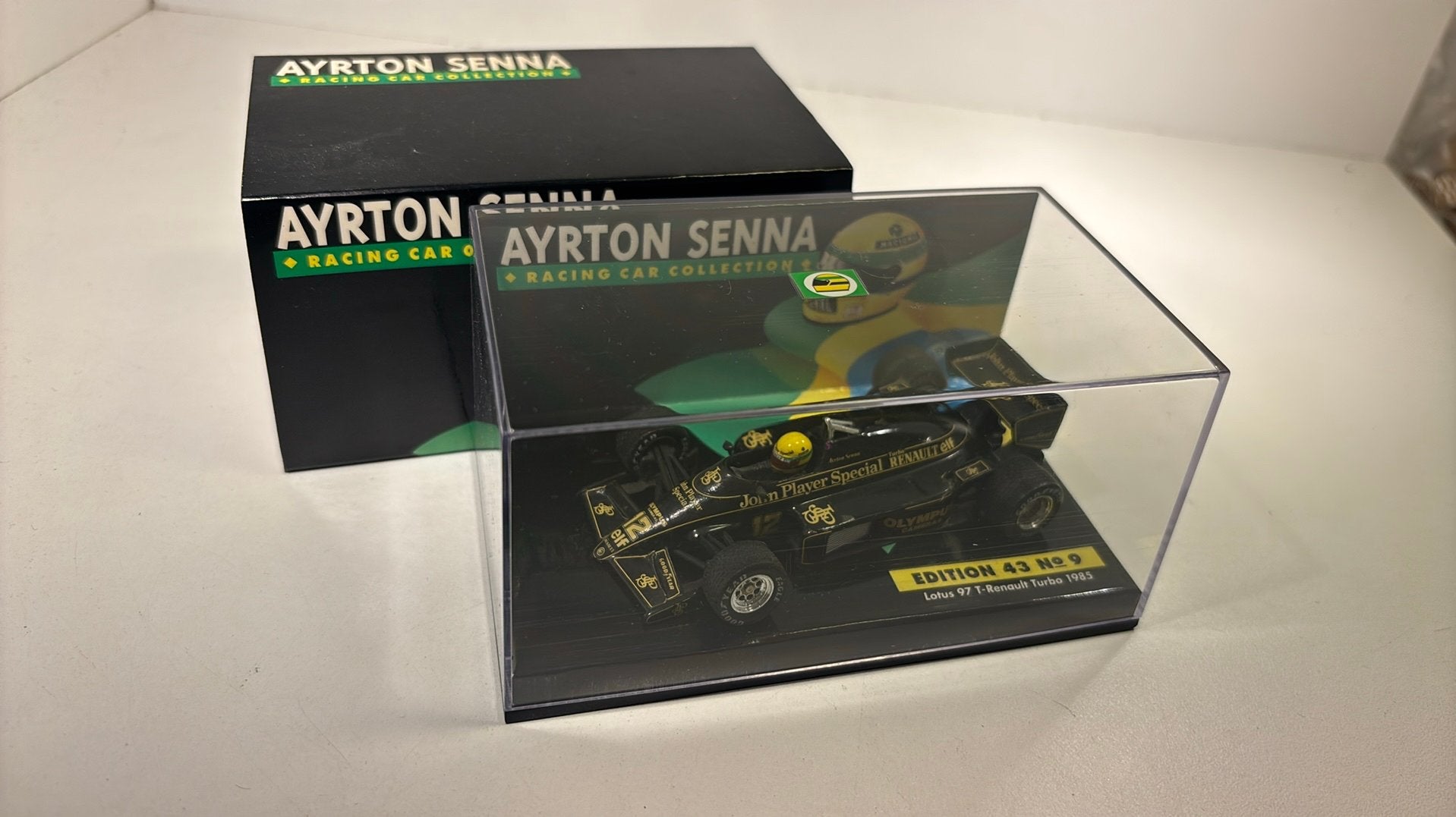 F1 lotus 97 t renault turbo 1985 ayrton senna minichamps, Hobby en Vrije tijd, Modelauto's | 1:43, Auto, Ophalen of Verzenden