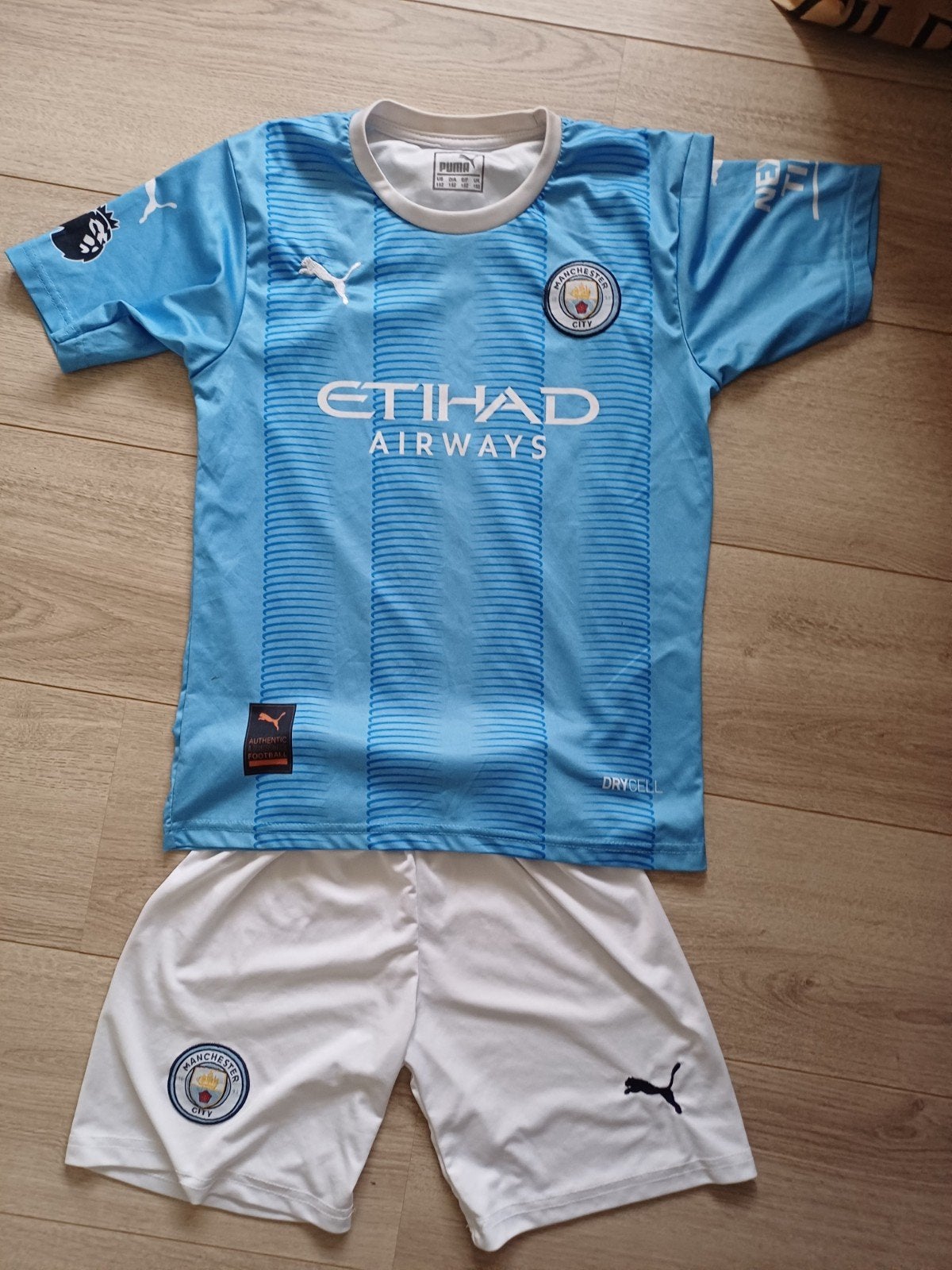 Voetbal tenue maat 152, Ophalen of Verzenden, Gebruikt, Jongen of Meisje, Sport- of Zwemkleding