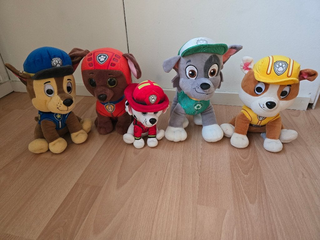 5 Paw patrol knuffels, Disney, Zo goed als nieuw, Meerkleurig, Klein (minder dan 20 cm)