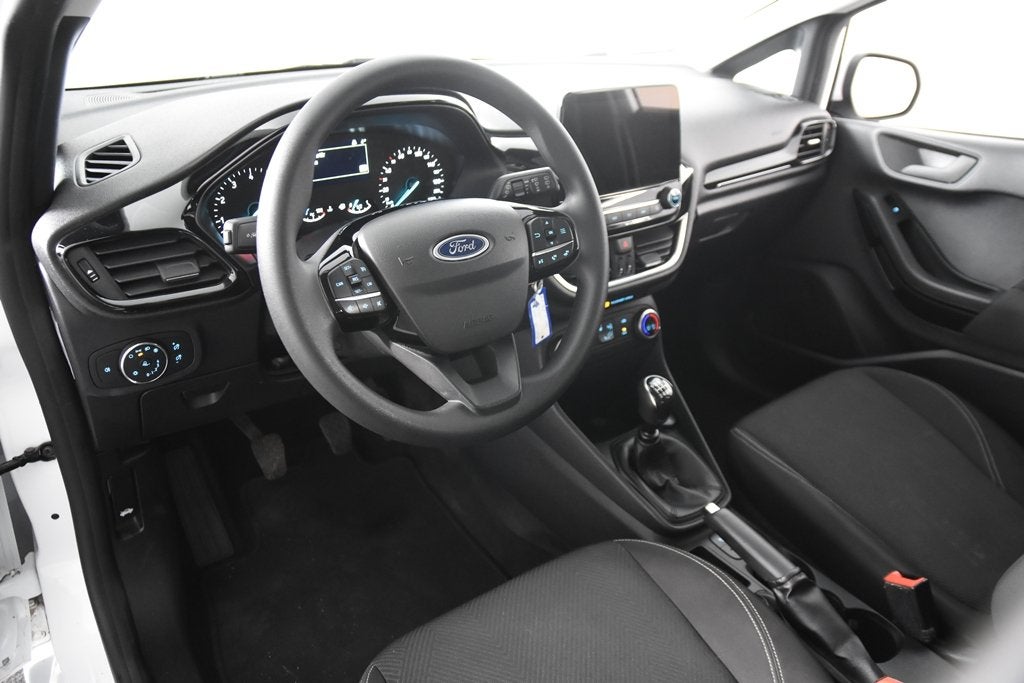 Ford Fiesta Connected *1ste Eigenaar*Carplay*DAB*, Voorwielaandrijving, Start-stop-systeem, Gebruikt, Wit