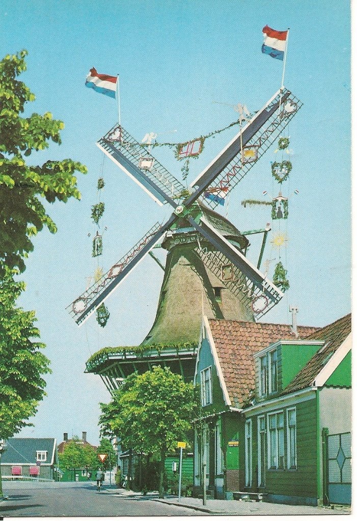 Zaanse Schans Molen 'De Dood' in feesttooi -  Zaandijk, Ophalen of Verzenden, 1980 tot heden, Gelopen, Noord-Holland