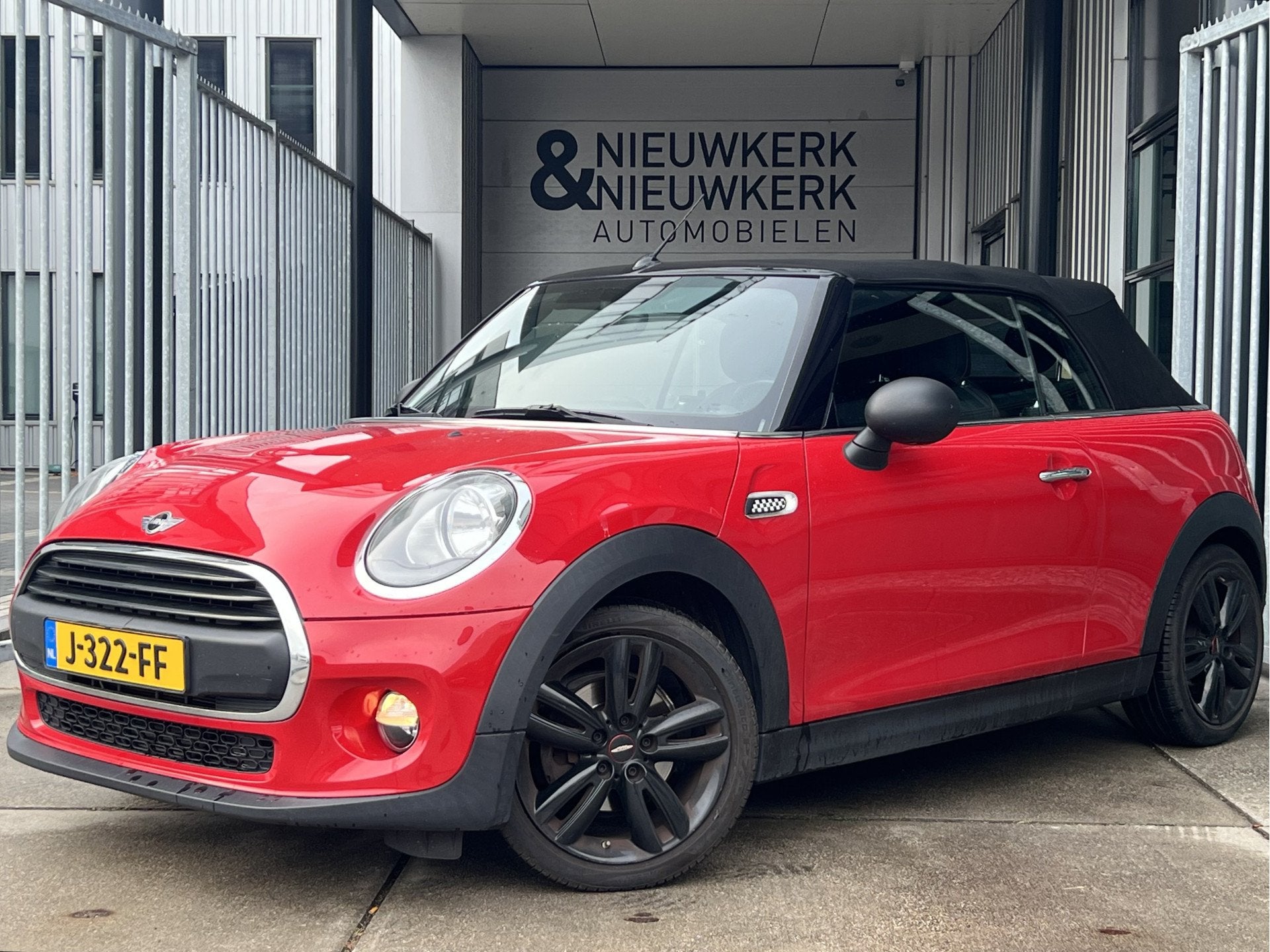 MINI Cabrio 1.2 One Business | STOELVERWARMING | LMV JCW 17', Auto's, Voorwielaandrijving, Stof, Gebruikt, 4 stoelen