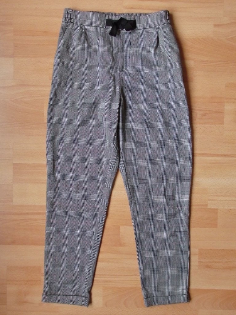 Geruite broek van de H&M maat 158, Gebruikt, Meisje, H&M, Ophalen