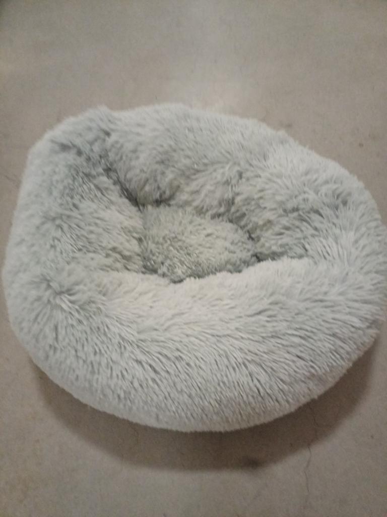Gloednieuw blauw/grijs kattenmand, Ophalen, Nieuw, Pluche