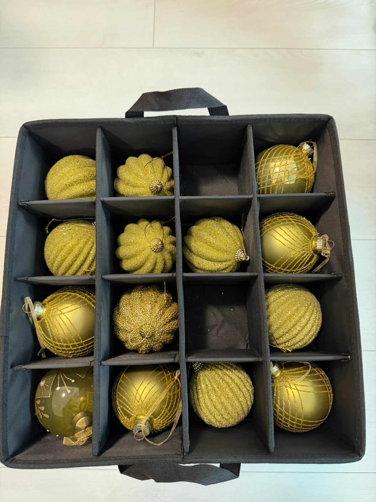 14 stuks groene kerstballen Intratuin, Diversen, Ophalen, Nieuw