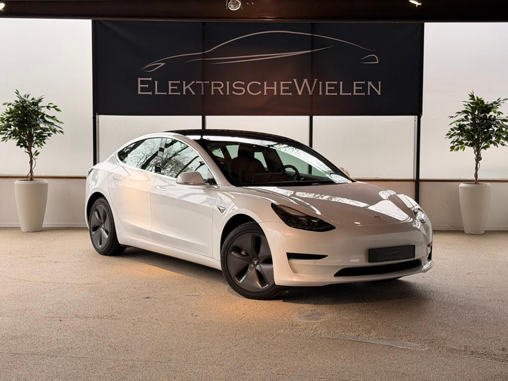 Tesla Model 3 / LFP TREKHAAK BTW 2020 / 90% SoH, Auto's, Tesla, Automaat, 238 pk, Achterwielaandrijving, Zwart