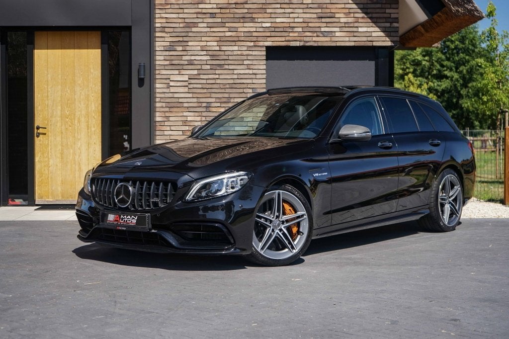 Mercedes-Benz C-Klasse C63S AMG 63 S Estate Ceramic/Pano/Car, Auto's, Mercedes-Benz, Met garantie (alle), Zwart, LED verlichting