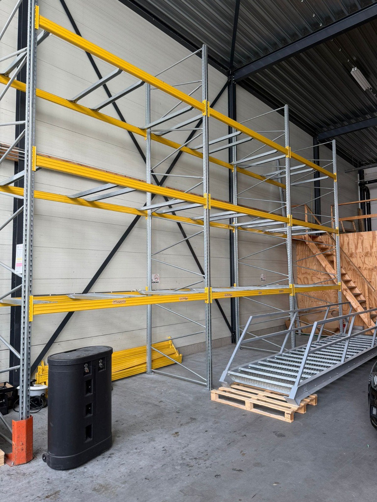 Grote partij stelling stellingen magazijn palletstelling, Doe-het-zelf en Verbouw, Ophalen, Zo goed als nieuw, Overige typen, 5 meter of hoger